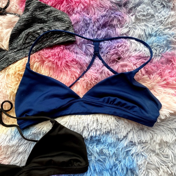 bundle of bralettes - Picture 4 of 5